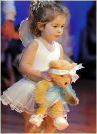 toddler ballet dancer